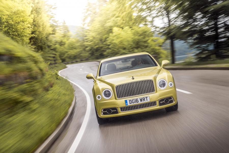  Bentley Mulsanne Speed 2016 года  (фото 13 из 31)